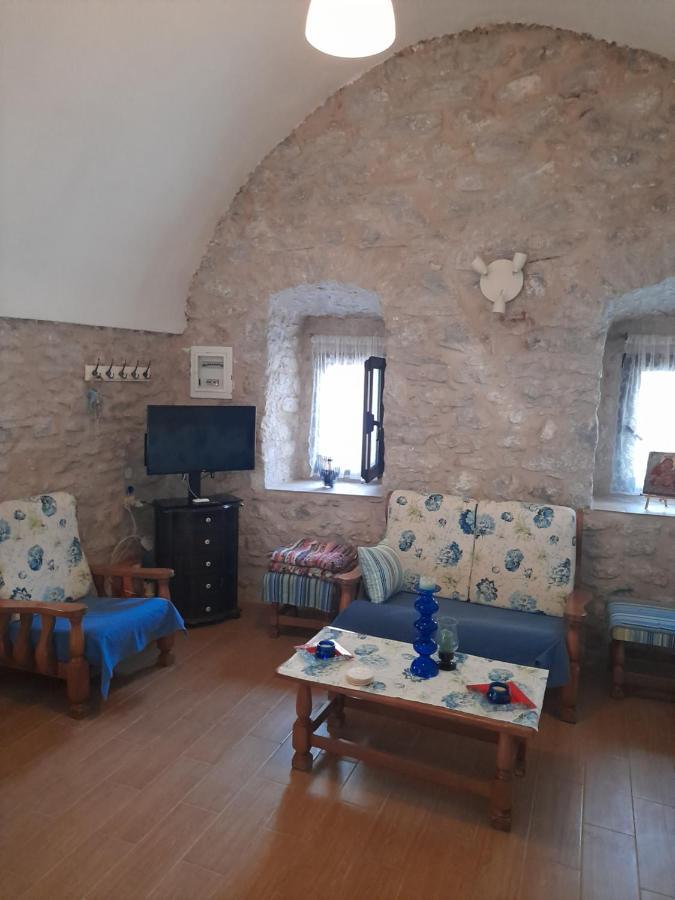 Stonehouse In Mani Penisula Villa Koita Bagian luar foto