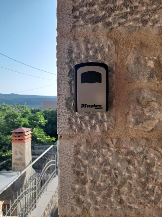 Stonehouse In Mani Penisula Villa Koita Bagian luar foto