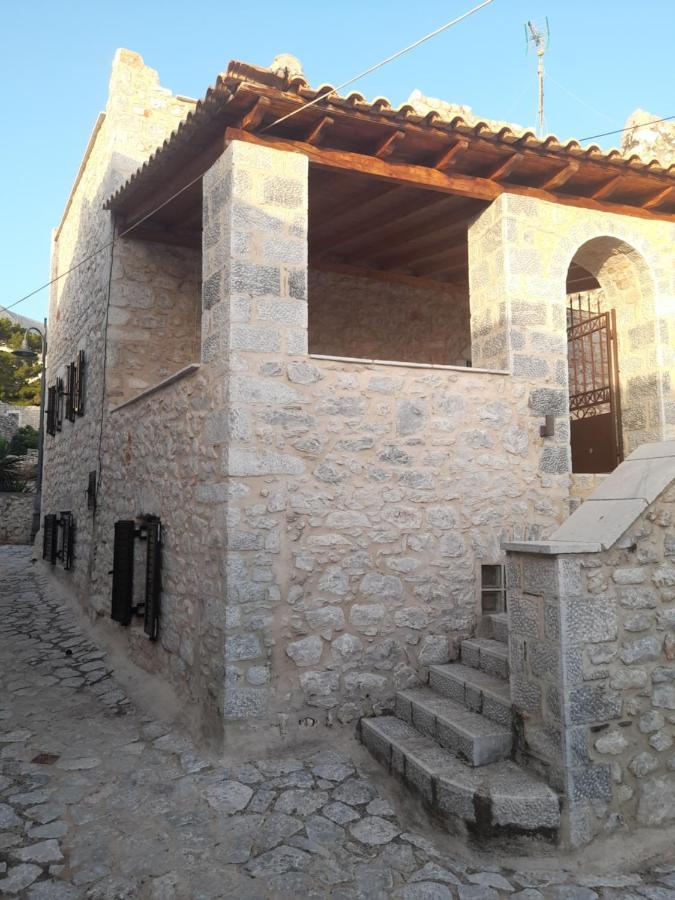Stonehouse In Mani Penisula Villa Koita Bagian luar foto