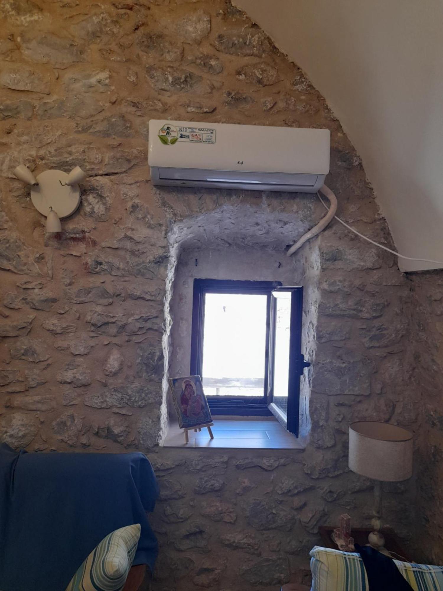 Stonehouse In Mani Penisula Villa Koita Bagian luar foto